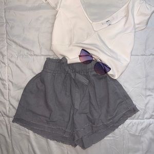 Linen Highwaist Shorts